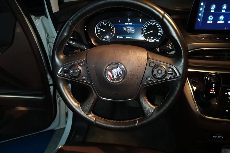 Used Buick GL8 2022 Land Business Class 652T Luxury Model
