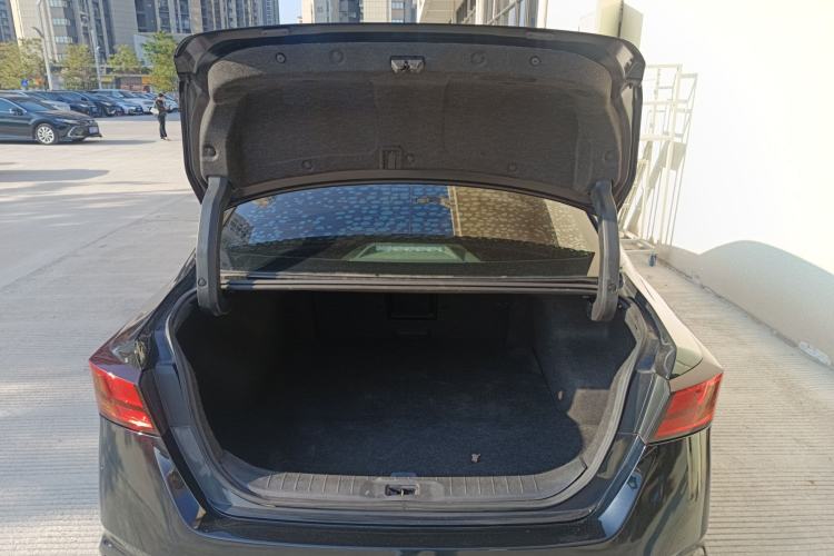 Used Nissan Teana 2021 2.0L XE Fashion Edition
