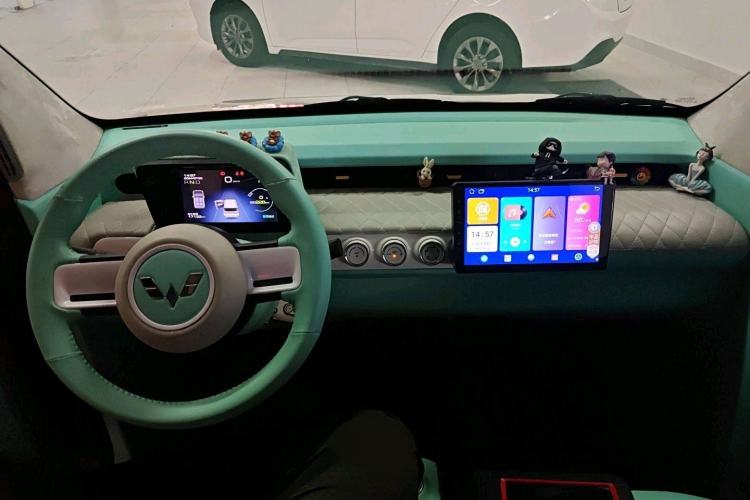 Used Wuling Hongguang MINIEV 2022 GAMEBOY 300km Enthusiast Model with Lithium Iron Phosphate
