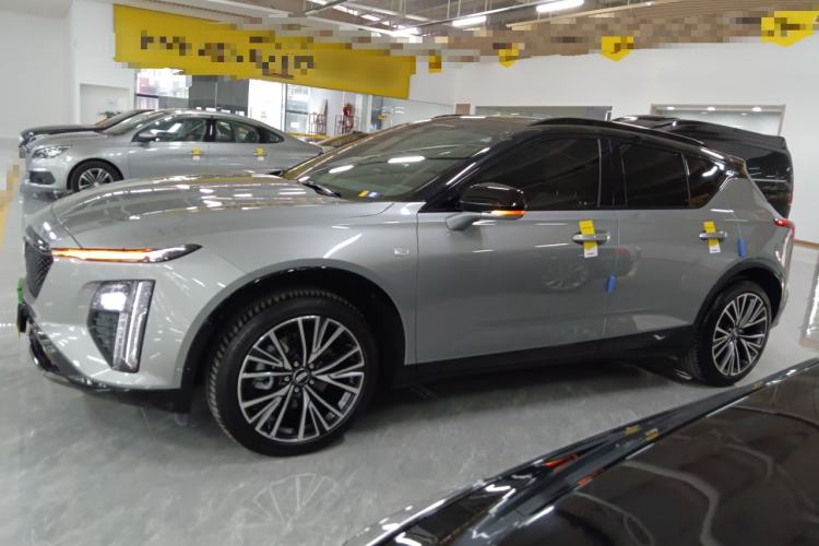 Used Cadillac GT4 2023 25T Luxury Model
