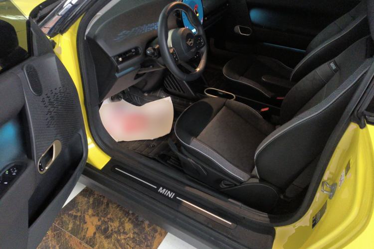 Used  Electric MINI COOPER 2024 456km COOPER E Classic Edition