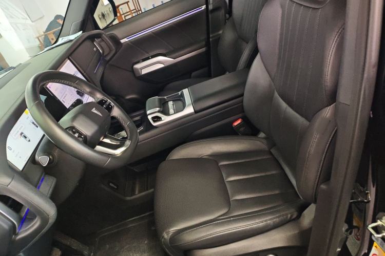 Used Deepal G318 2024 Four-Wheel-Drive Air Suspension Model