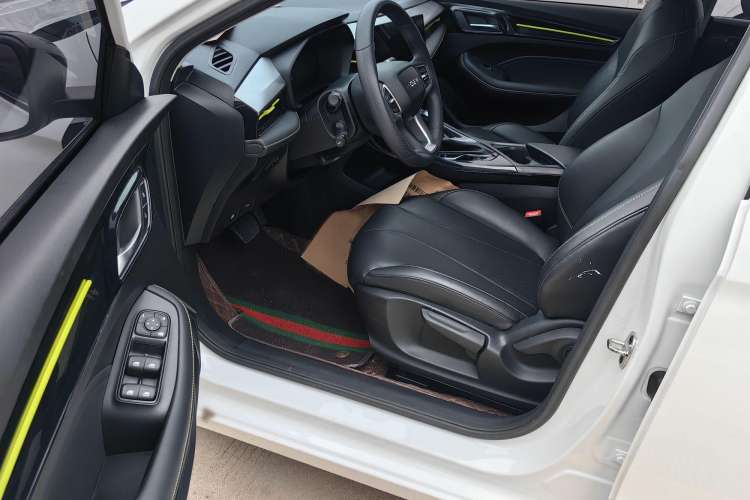 Used Roewe i5 2021 Revised Version 1.5L CVT Diamond Edition
