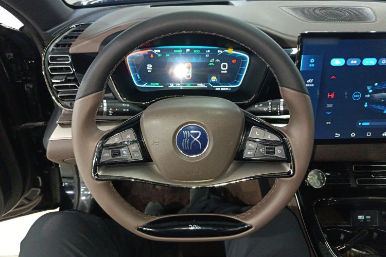 Used BYD Han 2022 EV Genesis Edition 715KM Front-Wheel-Drive Prestige Model
