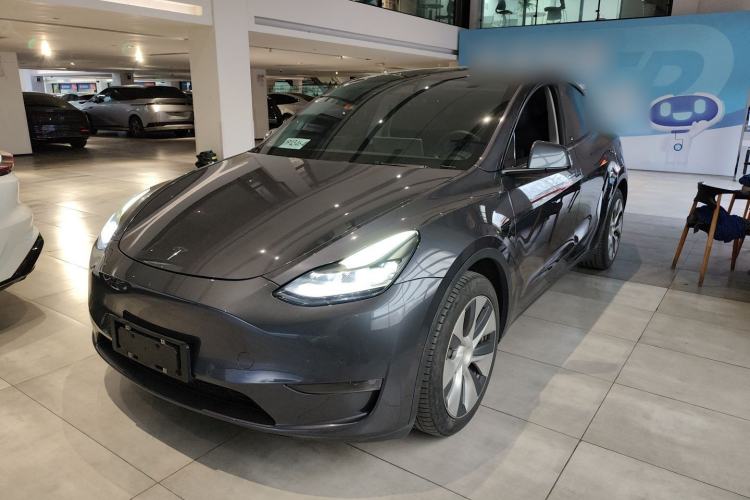 Used Tesla Model Y 2021 Long-Range All-Wheel-Drive Version 3D7