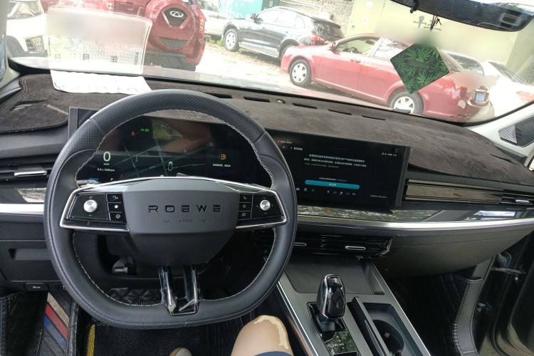 Used Roewe RX5 MAX 2022 2.0T Automatic Zhiwei Zunrong Edition
