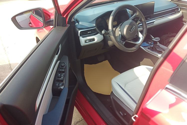 Used Geely Auto Emgrand 2022 4th Generation 1.5L CVT Flagship Model