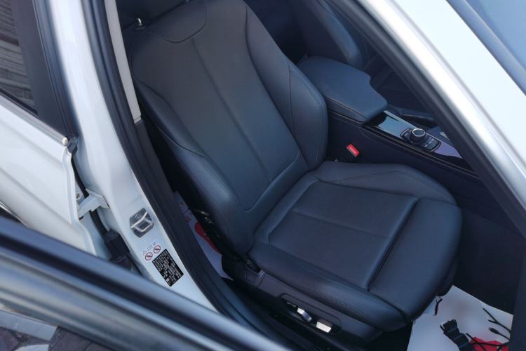 Used BMW 3 Series 2018 320Li xDrive Fashion Model