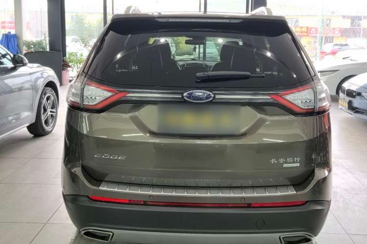 Used Ford Edge 2018 EcoBoost 245 Two-Wheel-Drive Titanium 7-Seater China V Standard
