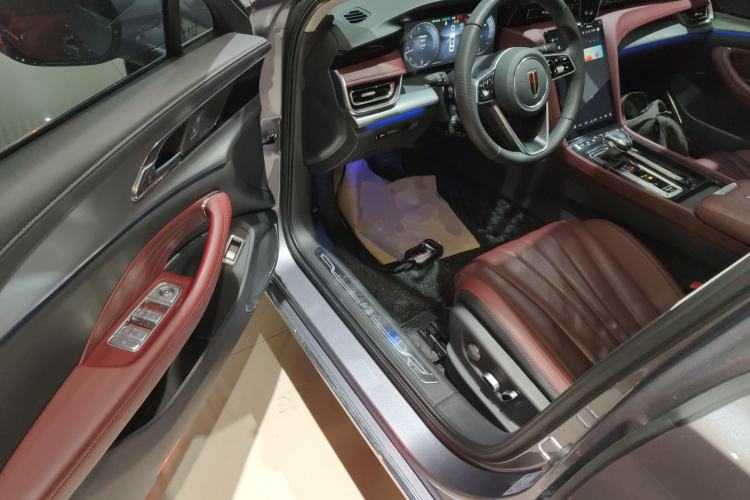 Used Hongqi H5 2024 2.0T Automatic Smart Connect Flagship Edition