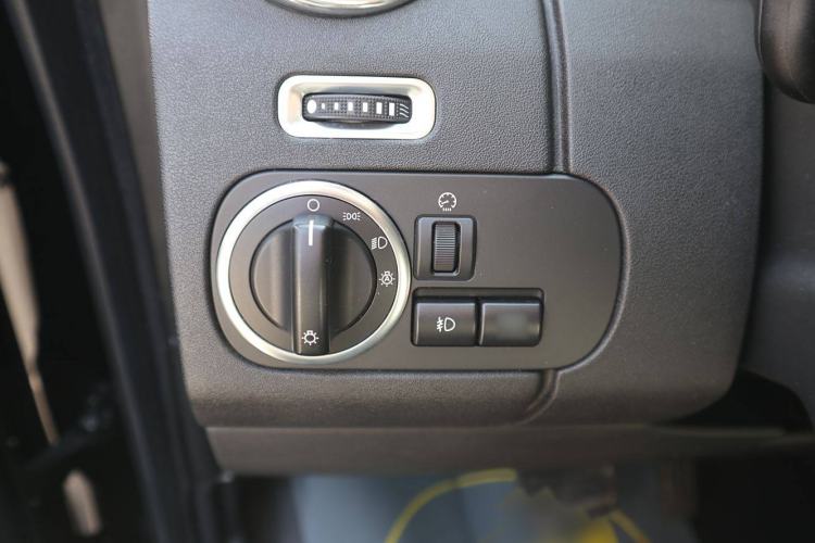 Used Land Rover Discovery 2014 3.0 SC V6 SE
