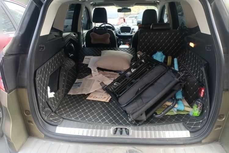 Used Ford Kuga 2017 EcoBoost 180 Two-Wheel-Drive Luxury Wing Edition
