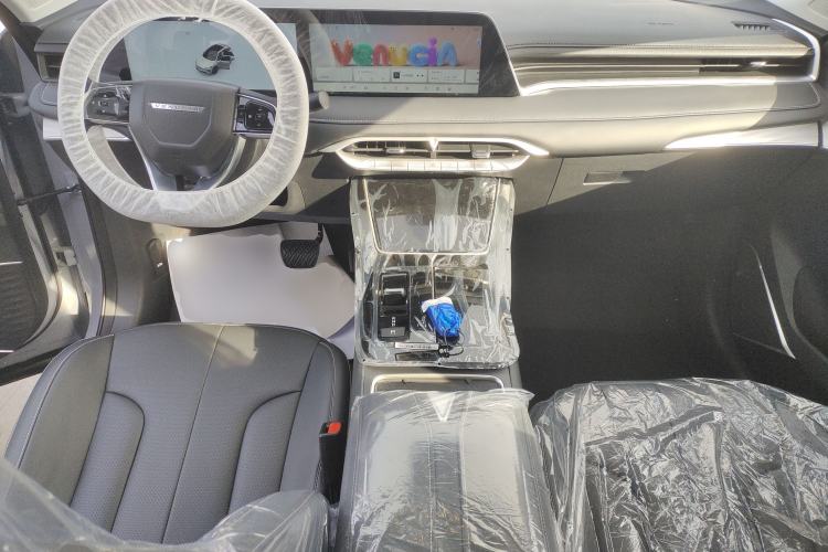 Used Venucia V DD-i 2025 Orca 150km Joyful Journey Edition
