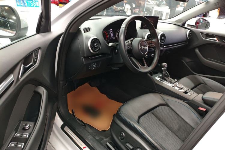 Used Audi A3 2019 Limousine 35 TFSI Fashion Edition China VI Emission Standard
