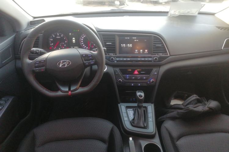 Used Hyundai Elantra 2018 1.4T Dual-Clutch Xuan Dong · Dynamic Edition
