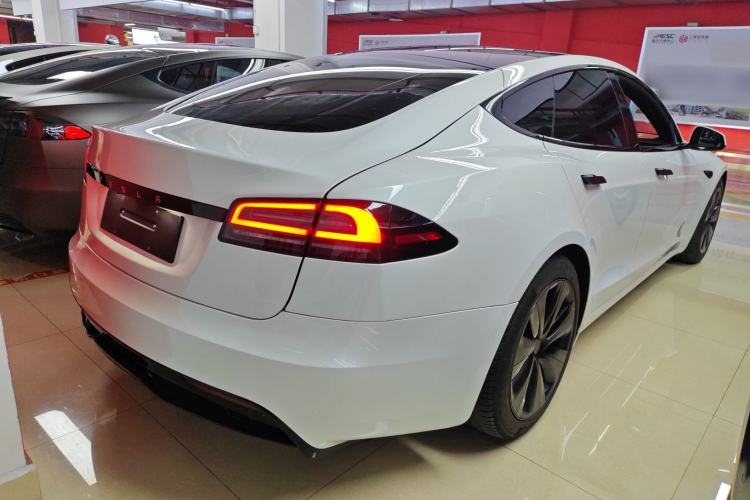 Used Tesla Model S 2023 Dual-Motor All-Wheel-Drive Version
