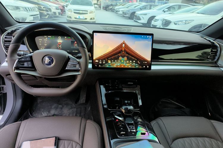 Used BYD Han 2025 DM-i Smart Drive 125KM Elite Model
