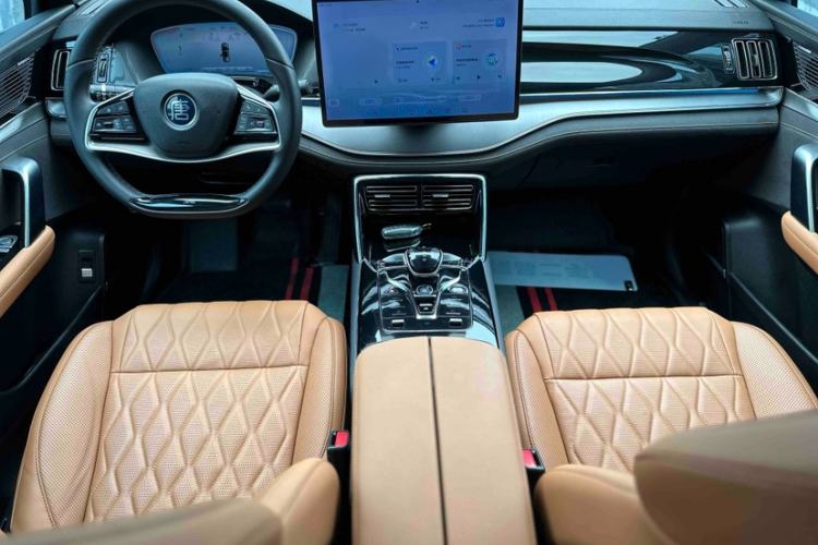 Used BYD Tang New Energy 2023 DM-i Champion Edition 112KM Prestige Model
