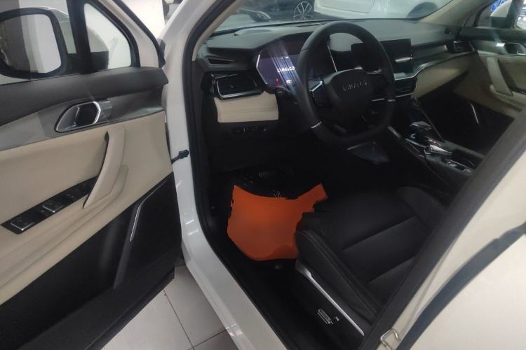 Used Lynk & Co 06 EM-P 2022 PHEV 84 km Range Pro Version
