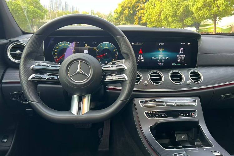 Used Mercedes-Benz E-Class 2022 E 260 Stylish Sports Edition
