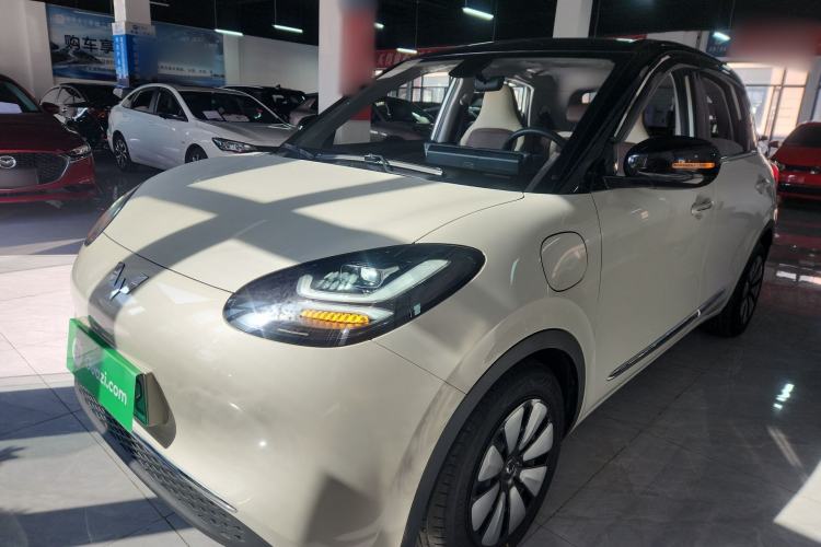 Used Wuling Bingo 2023 333 km Enjoyment Version
