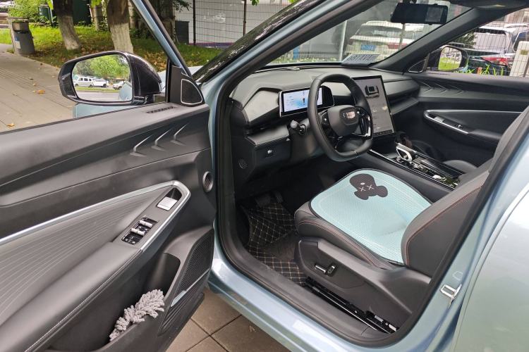 Used Geely Auto Emgrand X7 Sport 2023 Boyue COOL 1.5TD Smart Connect+
