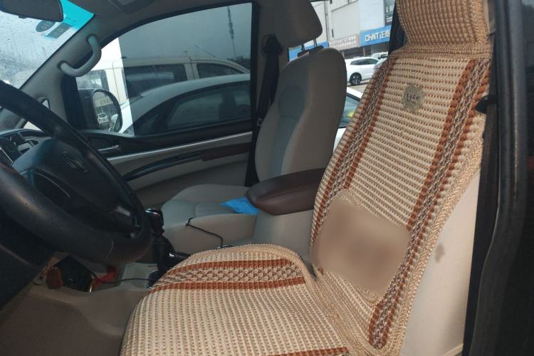 Used FORTHING Lingzhi 2018 M5L 2.0L 7-Seater Comfort Model