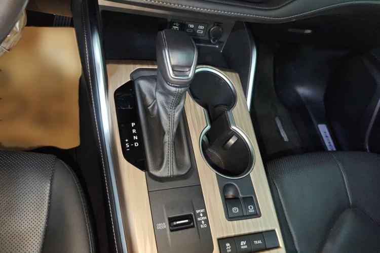 Used Toyota Highlander 2024 2.5L Smart e-Power Dual-Motor All-Wheel-Drive Supreme Edition – 7 Seats
