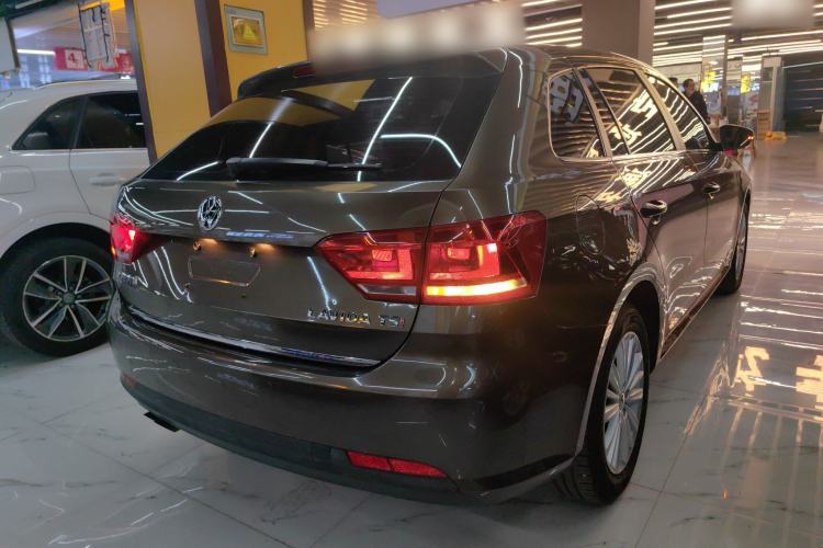 Used Volkswagen Gran Lavida 2013 1.4 TSI Automatic Comfort Model
