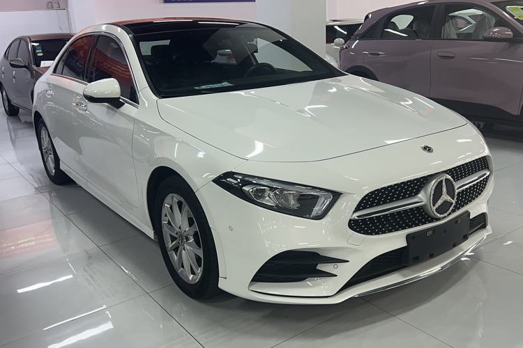 Used Mercedes-Benz A-Class 2021 A 200 L Sport Sedan Fashion Model
