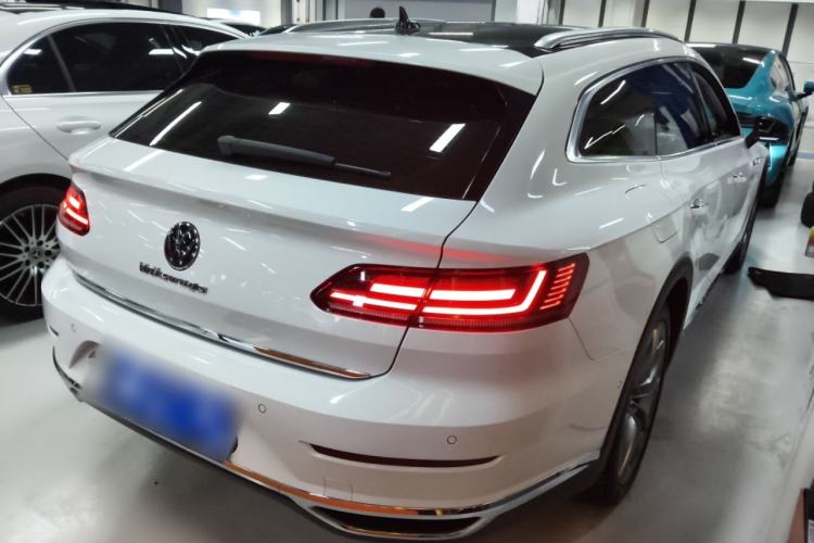 Used Volkswagen FAW-Volkswagen CC 2023 Hunting Vehicle 380TSI Hunter's Heart Edition
