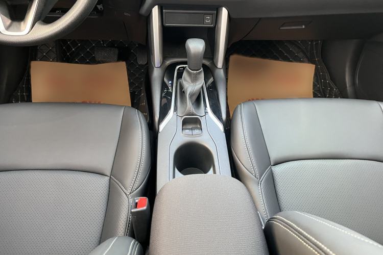 Used Toyota FRONTLANDER 2023 2.0L CVT Leading Edition
