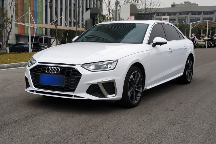 Used Audi A4L 2022 40 TFSI Fashion Dynamic Model
