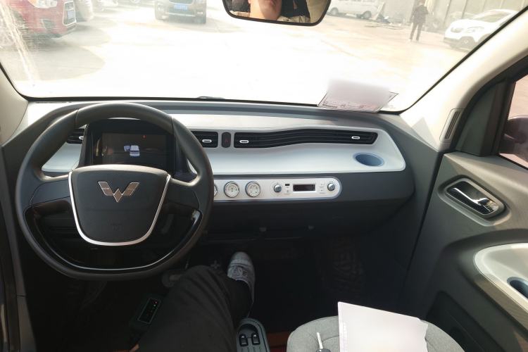 Used Wuling Hongguang MINIEV 2022 Macaron Premium Model – Lithium Iron Phosphate
