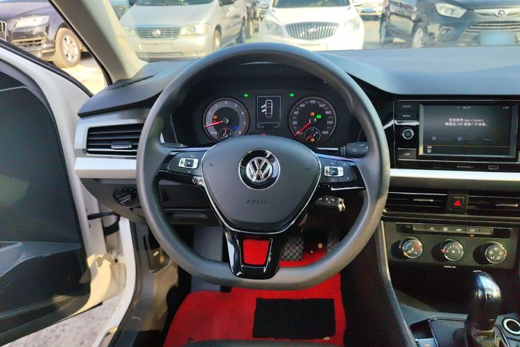 Used Volkswagen Lavida 2019 1.5L Automatic Comfort Edition China VI Standard
