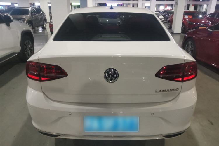 Used Volkswagen Lamando 2019 230TSI DSG Vision Edition China VI Standard
