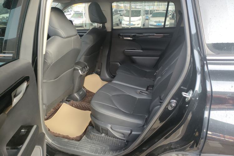 Used Toyota Highlander 2022 Dual-Engine 2.5L Four-Wheel Drive Luxury Edition 7 Seats