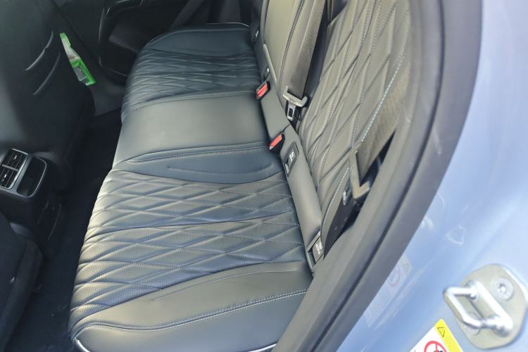 Used BYD Seal 2022 700 km Long-Range Rear-Wheel-Drive Version
