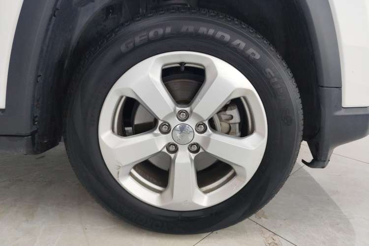 Used  Compass 2017 200T Automatic Family Edition
