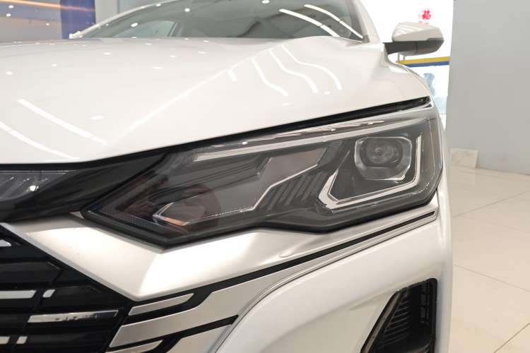 Used Dongfeng Aeolus Yixuan MAX 2024 1.5T Luxury Edition
