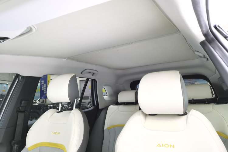 Used AION V 2022 Plus 80 Executive Edition Ternary Lithium
