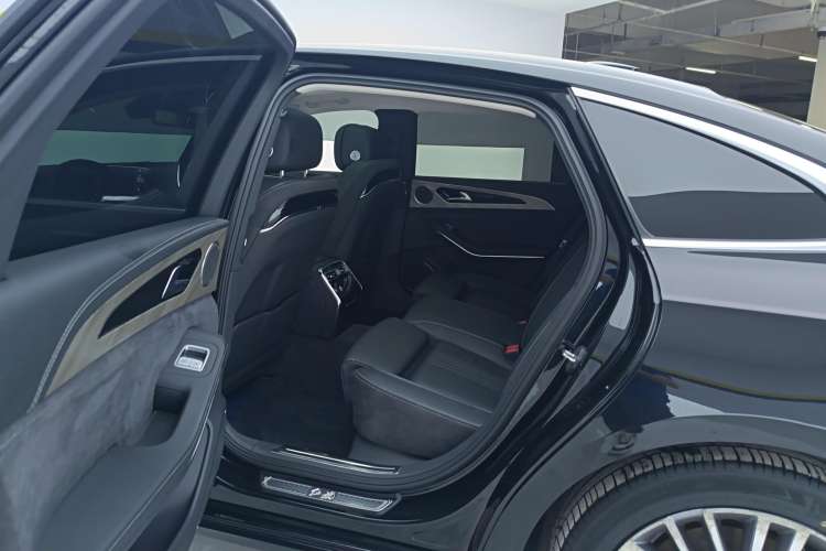 Used Hongqi H9 2020 2.0T Smart Connect Flagship Edition