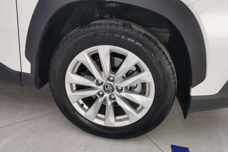 Used Toyota Corolla Cross 2024 2.0L Pioneer Edition
