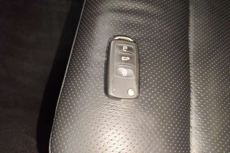 Used Volkswagen Tiguan 2015 1.8TSI Automatic Two-Wheel Drive Luxury Model
