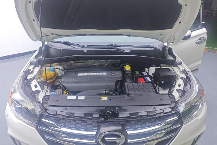 Used GAC Trumpchi GS4 2015 200T Manual Luxury Edition
