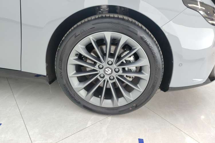 Used Leapmotor C01 2024 Range-Extended 316 Deluxe Edition
