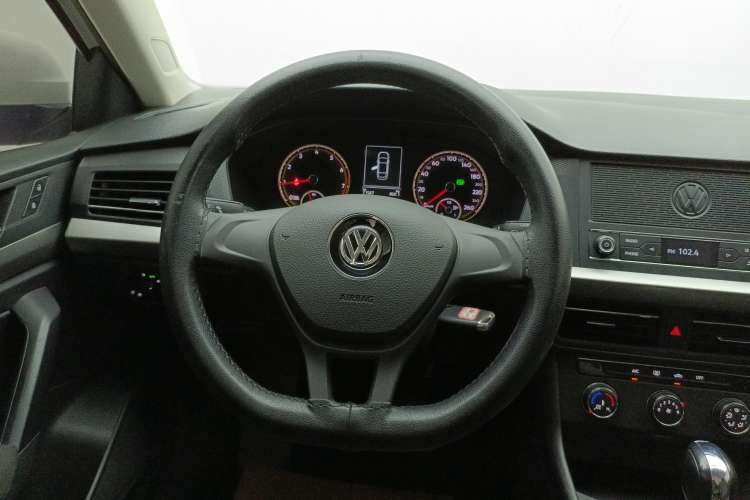 Used Volkswagen Lavida 2019 1.5L Automatic Fashion Edition China VI
