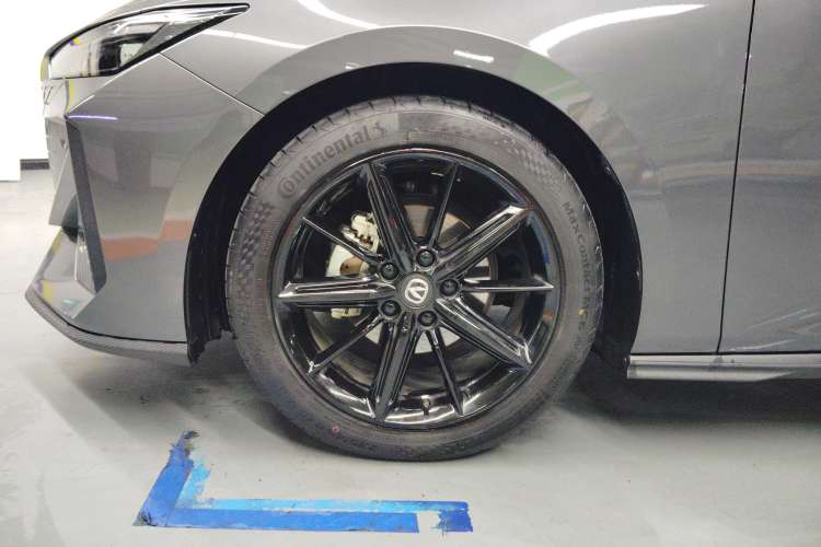 Used Changan UNI-V 2023 1.5T Prestige Model
