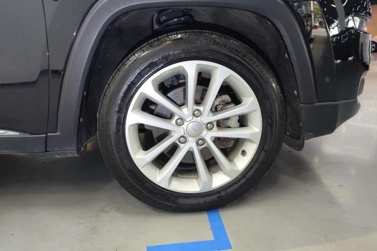 Used  Grand Commander 2020 2.0T Two-Wheel Drive Elite Version
