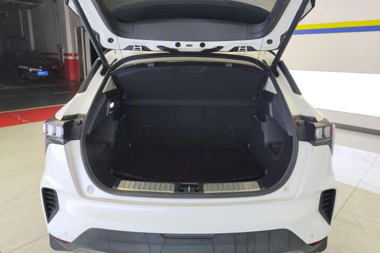 Used Lynk & Co 06 2020 1.5T YAO Halo
